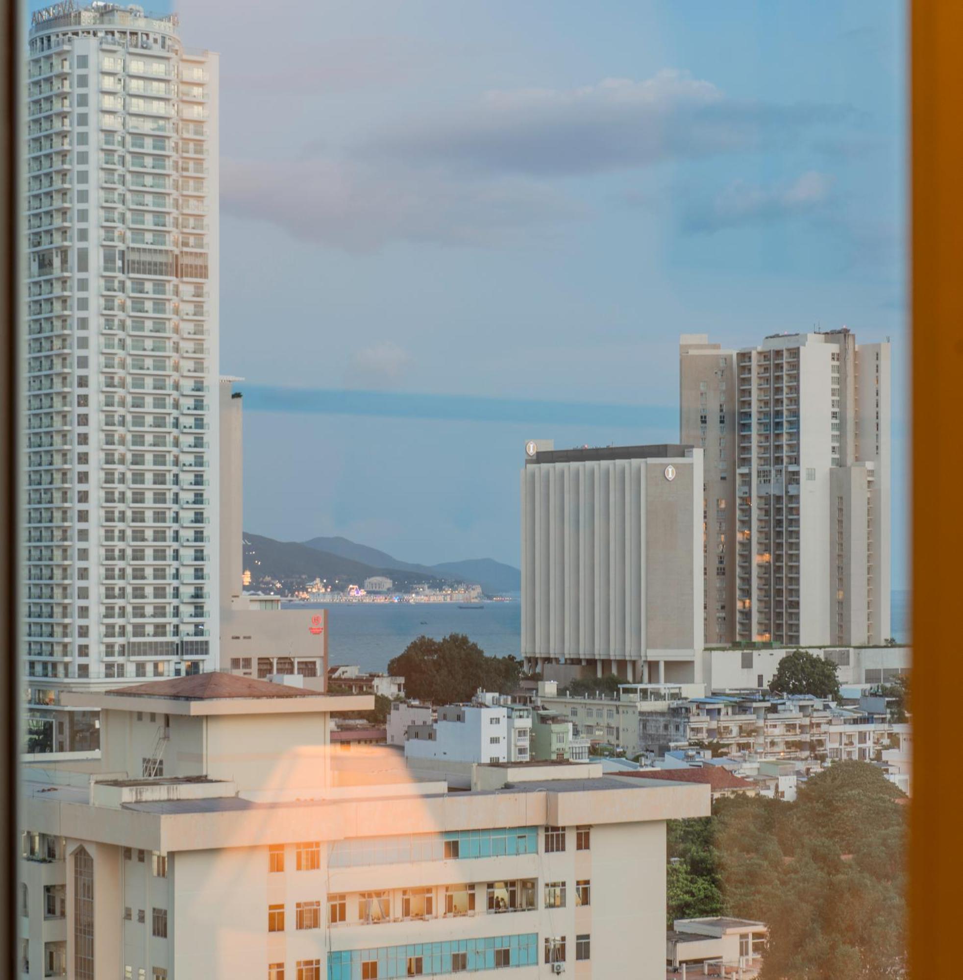 Florida Nha Trang Hotel Bagian luar foto